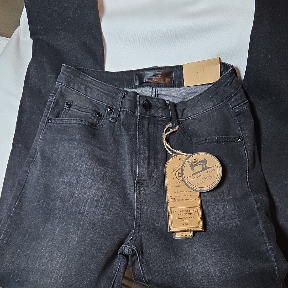 Monkey Ride Jeans Women's Black Jeggings with Classic Five-Pocket Styling